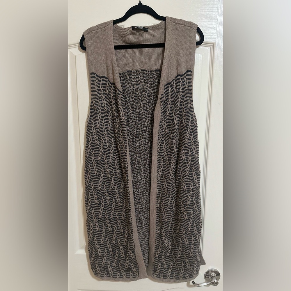 Nic + Zoe‎ Knit Sweater Blue Gray Vest Layer. Size Large.